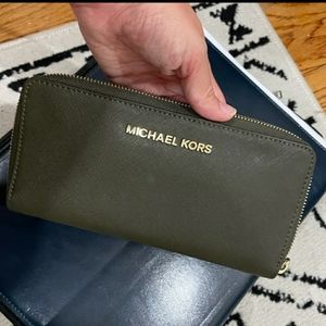Michael Kors Olive Green wallet